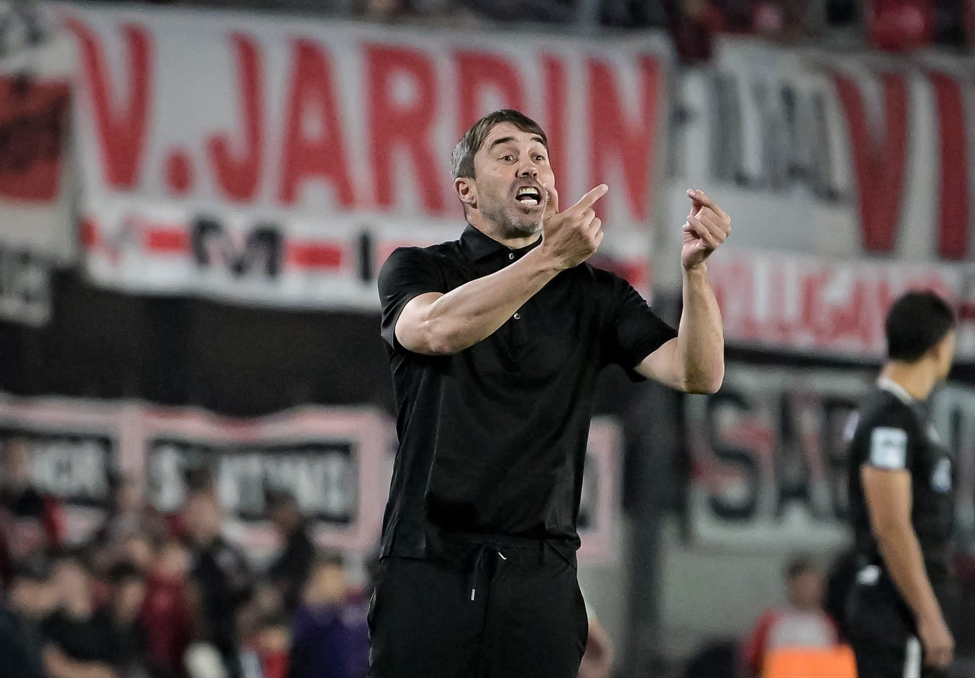 River Plate boss opens door for Real Madrid star’s comeback: ‘We wait for him with open arms’