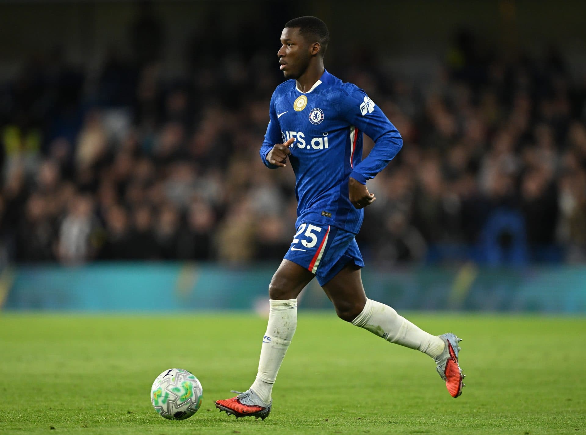 Chelsea midfield enforcer shuts down Real Madrid transfer talk – ‘Want to become a legend here’