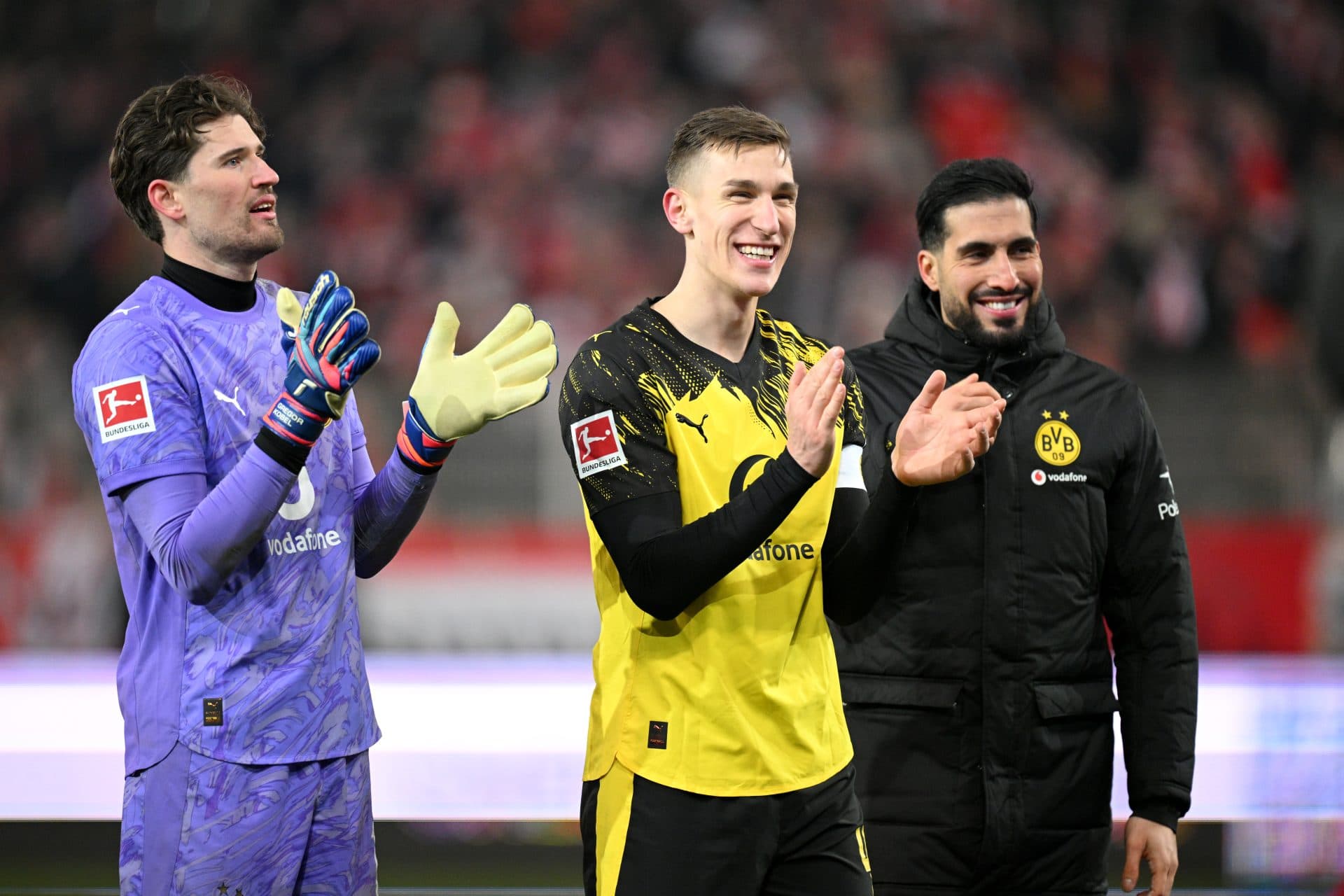 Real Madrid can still sign priority defender even if he renews contract with current club