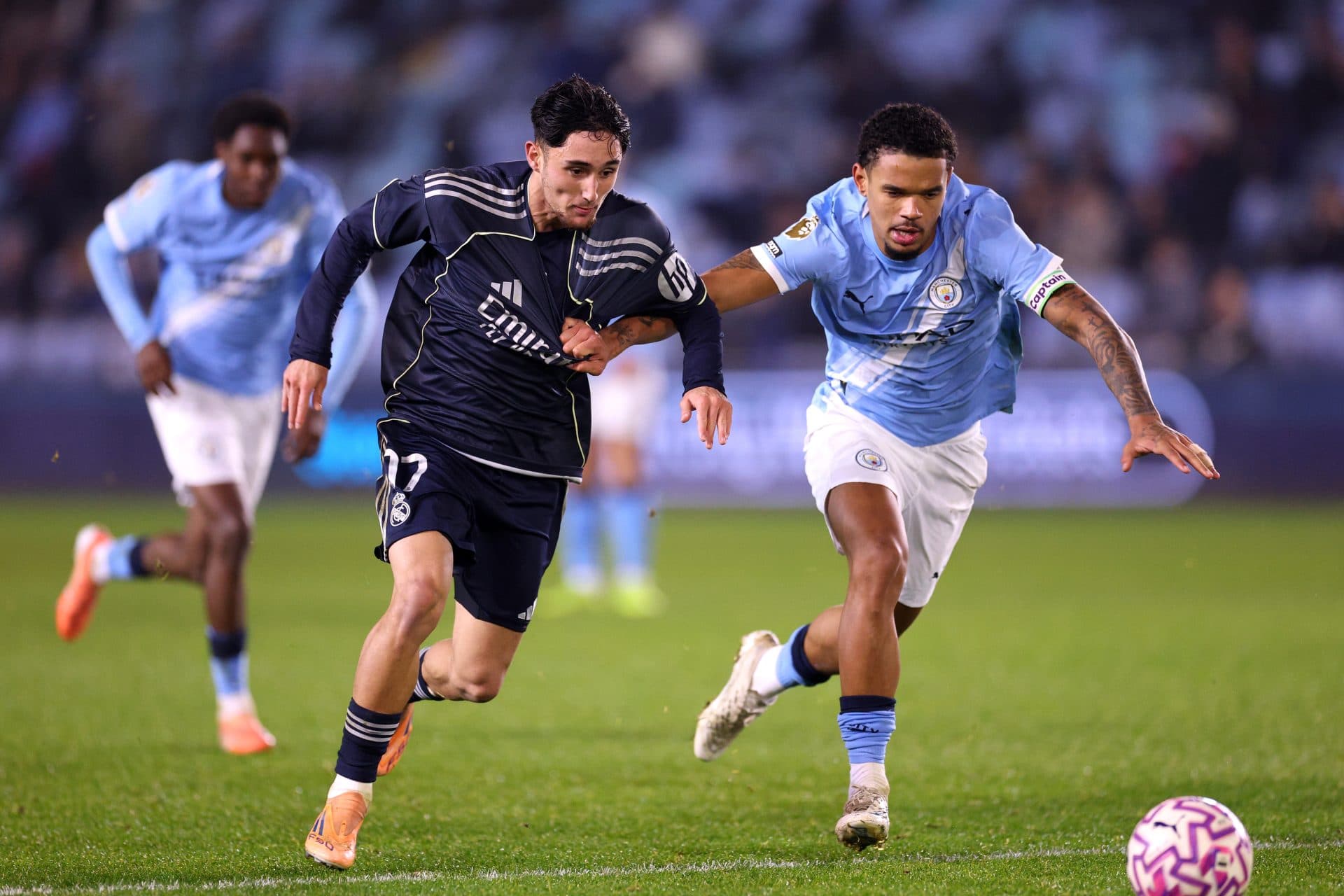 Real Madrid defensive prodigy could leave on loan due to contract loophole amid interest