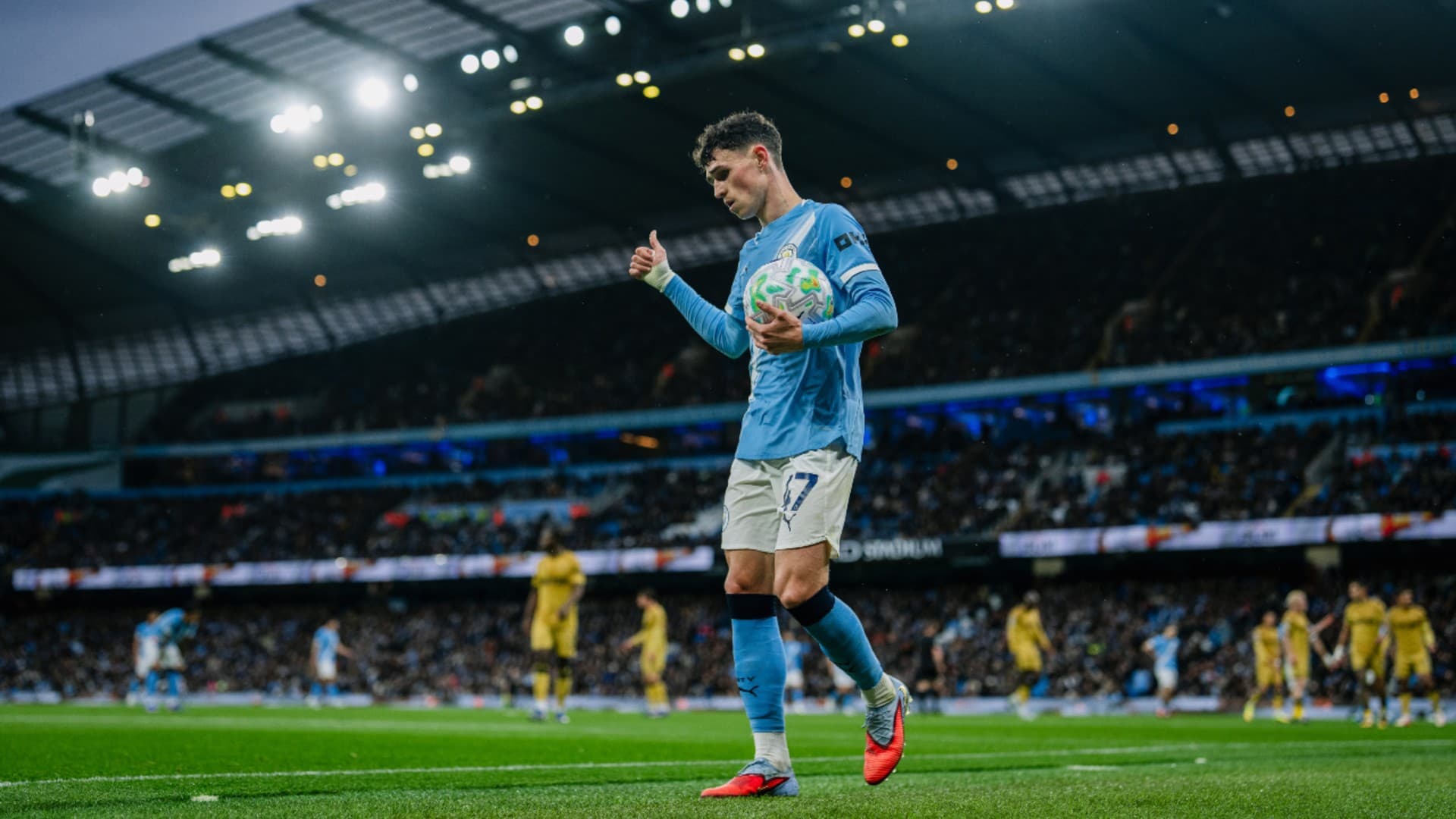 Foden: I just want to help City in any way I can