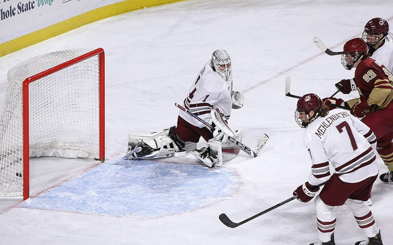 UMass men’s hockey shutout by Merrimack, falls in Hockey East semifinals