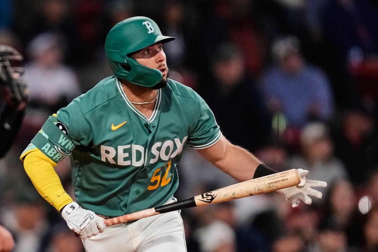 Red Sox reactions: Boston records just four hits but two leave the yard; rookie dominates in win