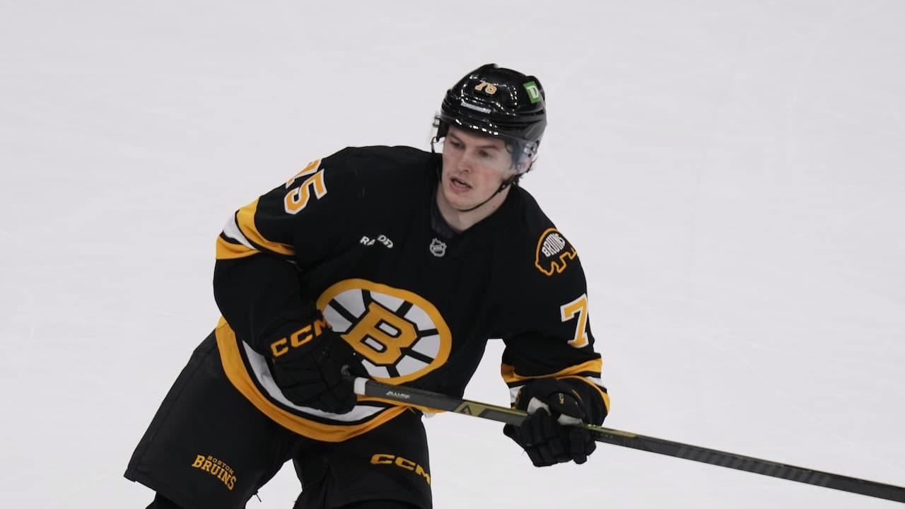 Bruins missing two key players at Monday’s practice before Game 5