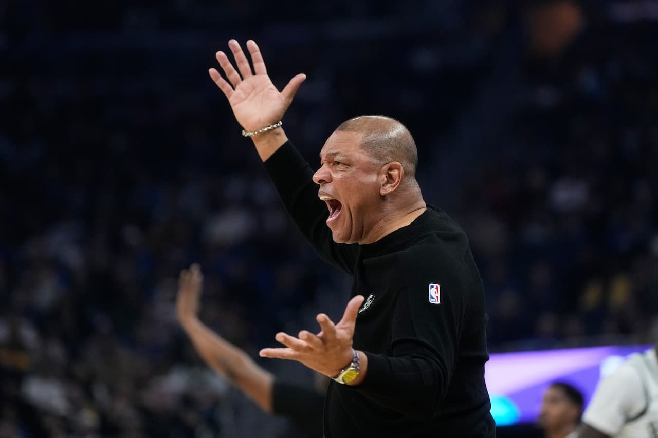 Former Celtics coach who won title with team in 2008 retires