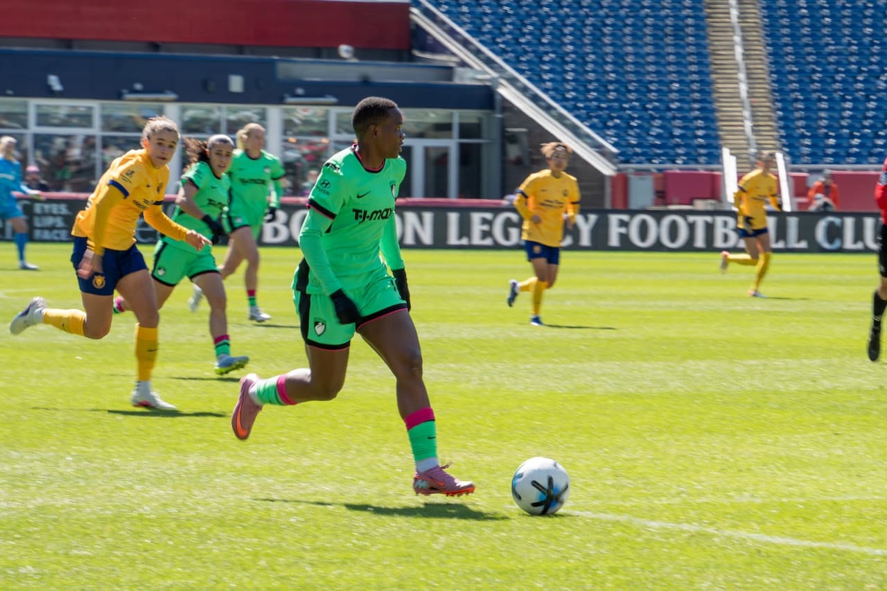 4 Takeaways as the Boston Legacy fall to Utah at home (Gallery)