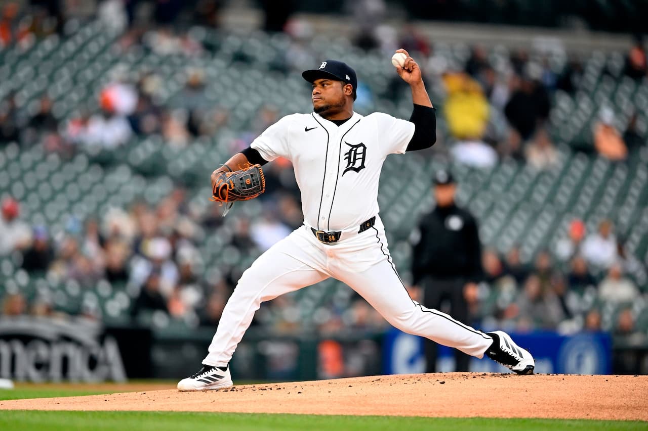 Red Sox and Tigers clear benches, Framber Valdez ejected after Trevor Story hit by pitch