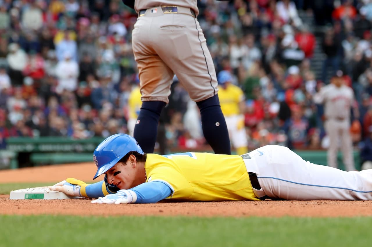 Red Sox get ‘good news’ on Roman Anthony’s wrist, but he’s day-to-day, not with team
