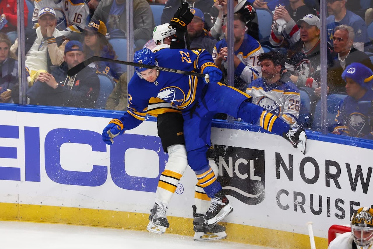 Who’s bigger, stronger? Sabres more physical than Bruins in Game 1