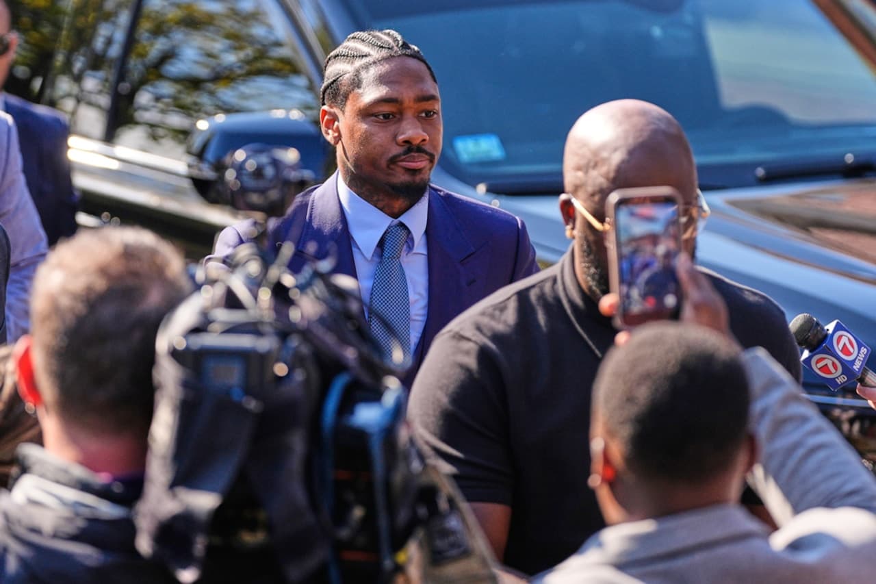 Questioning of Stefon Diggs’ accuser continuing Tuesday morning at ex-Patriots player’s trial