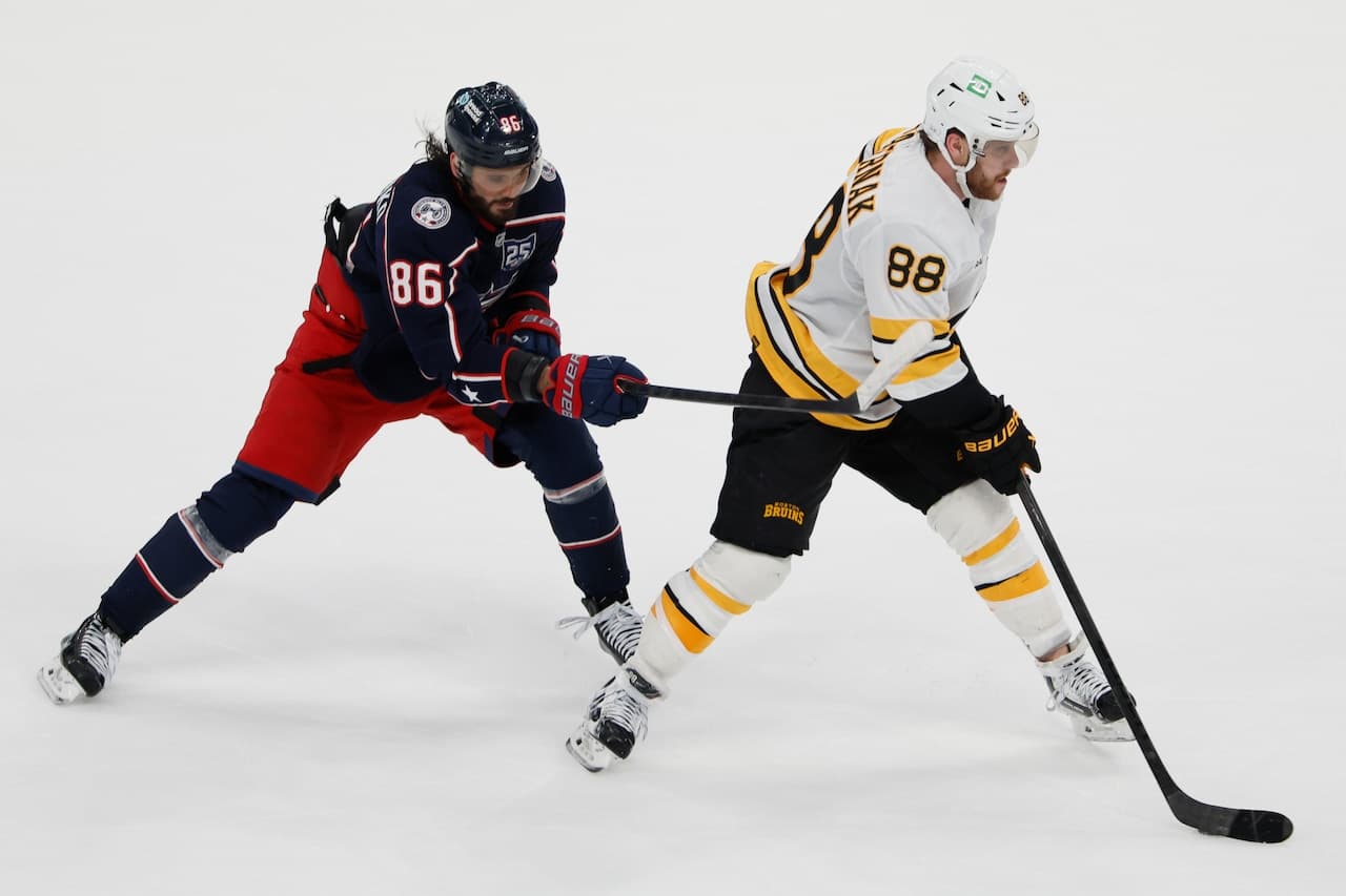How Sunday’s OT loss impacted Bruins’ playoff picture