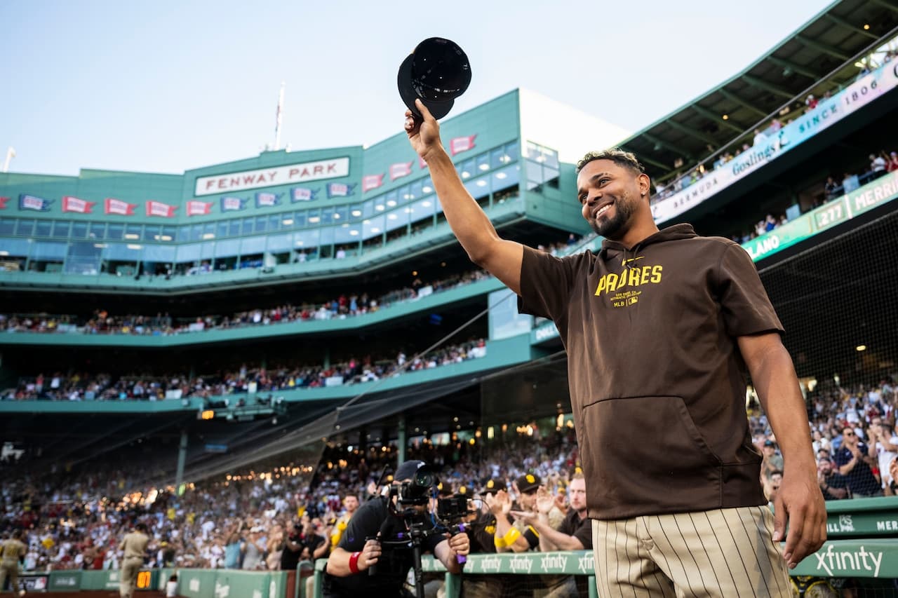Red Sox home opener to feature Xander Bogaerts’ return, 1986 reunion with Wade Boggs, others