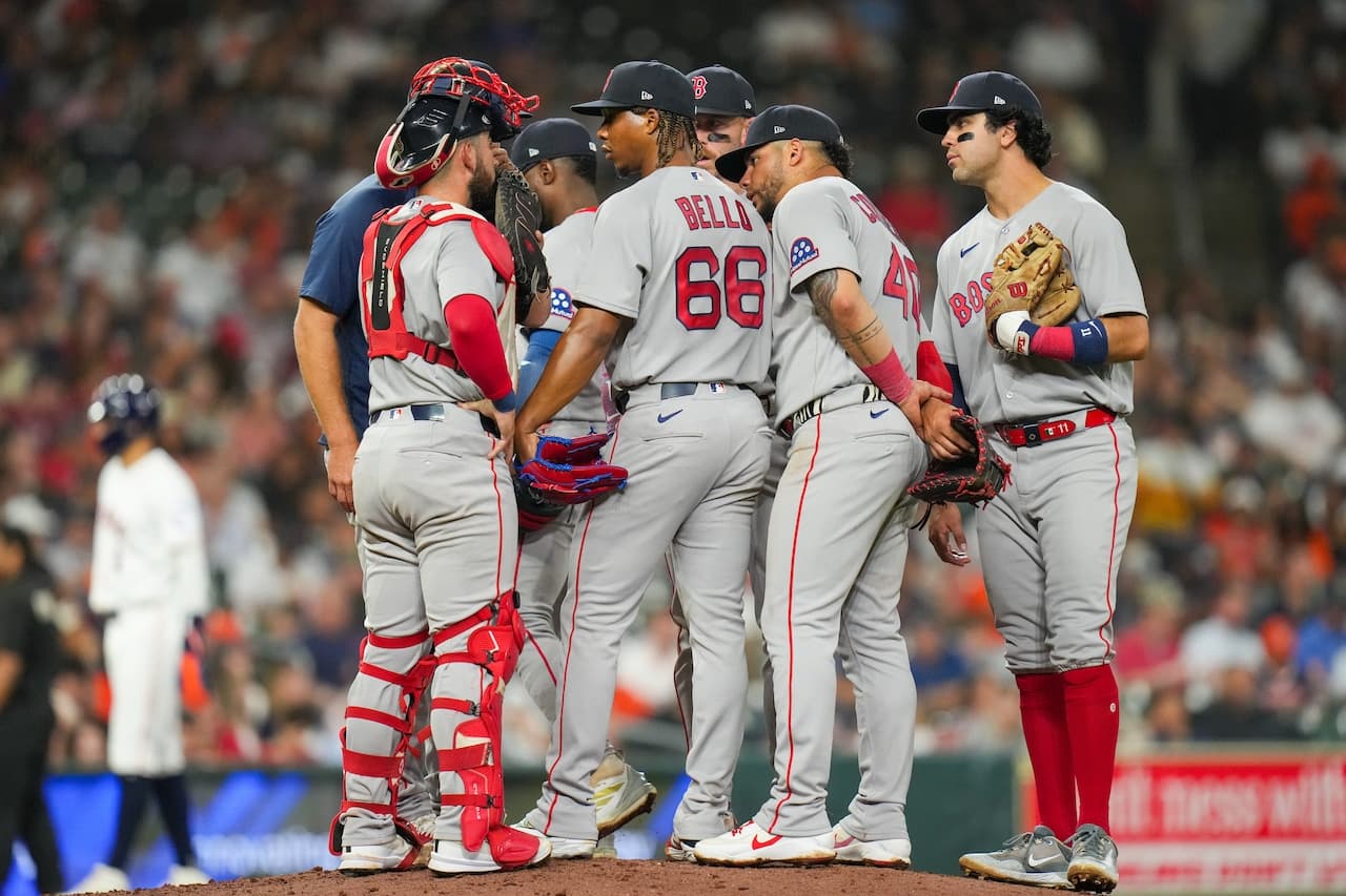 In chaotic Red Sox inning, umpire admits to forgetting count, preventing Brayan Bello strikeout