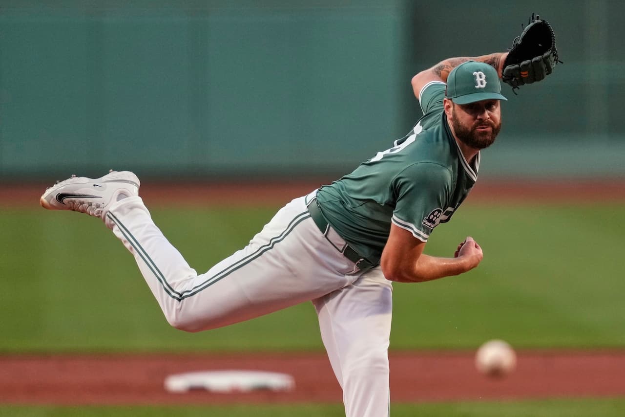 With several pitching injuries, are Padres an ‘inevitable marriage’ with ex-Red Sox starter?