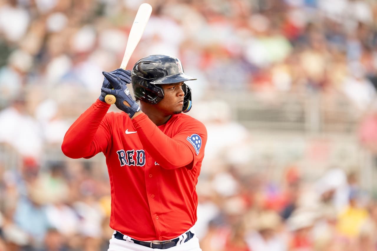 Red Sox prospect described as ‘big unit,’ ‘physical specimen’ and ‘big man on campus’