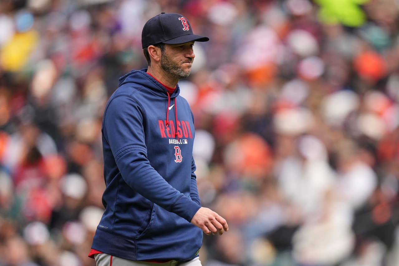 Chad Tracy recounts a ‘whirlwind’ weekend: a surprise phone call, a sleepless night and first MLB win