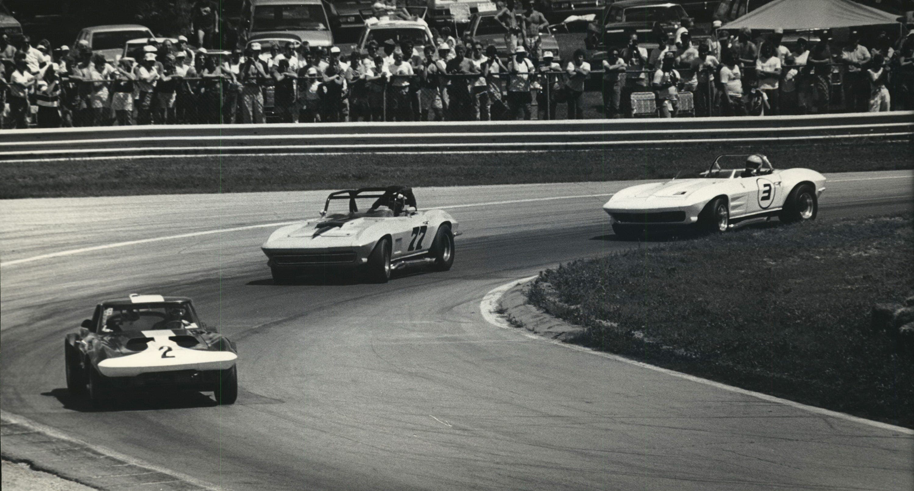 Road America fans eagerly snap up another piece of track history
