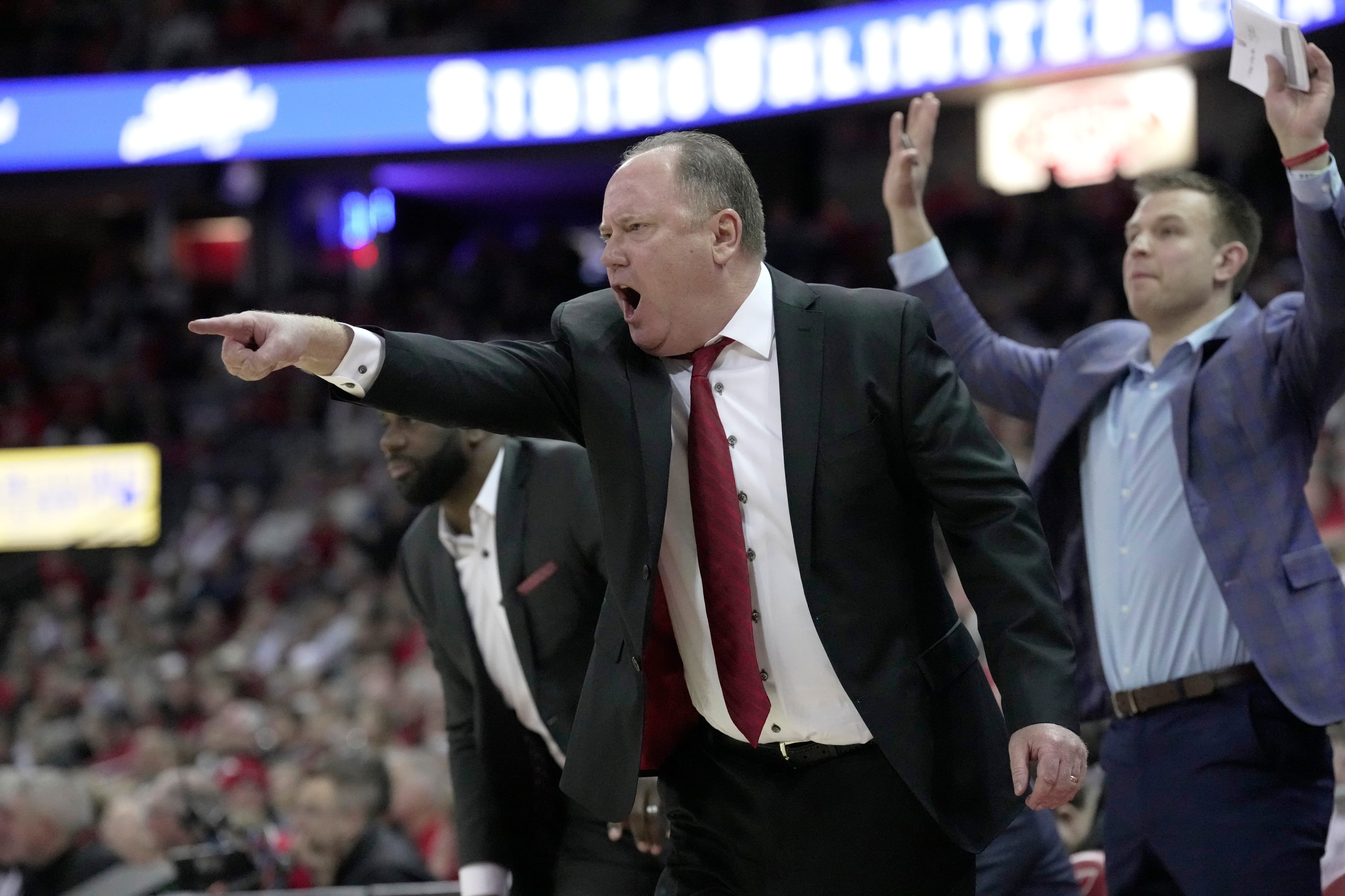 Wisconsin basketball gains commitment from Owen Foxwell, 22-year-old Australian guard