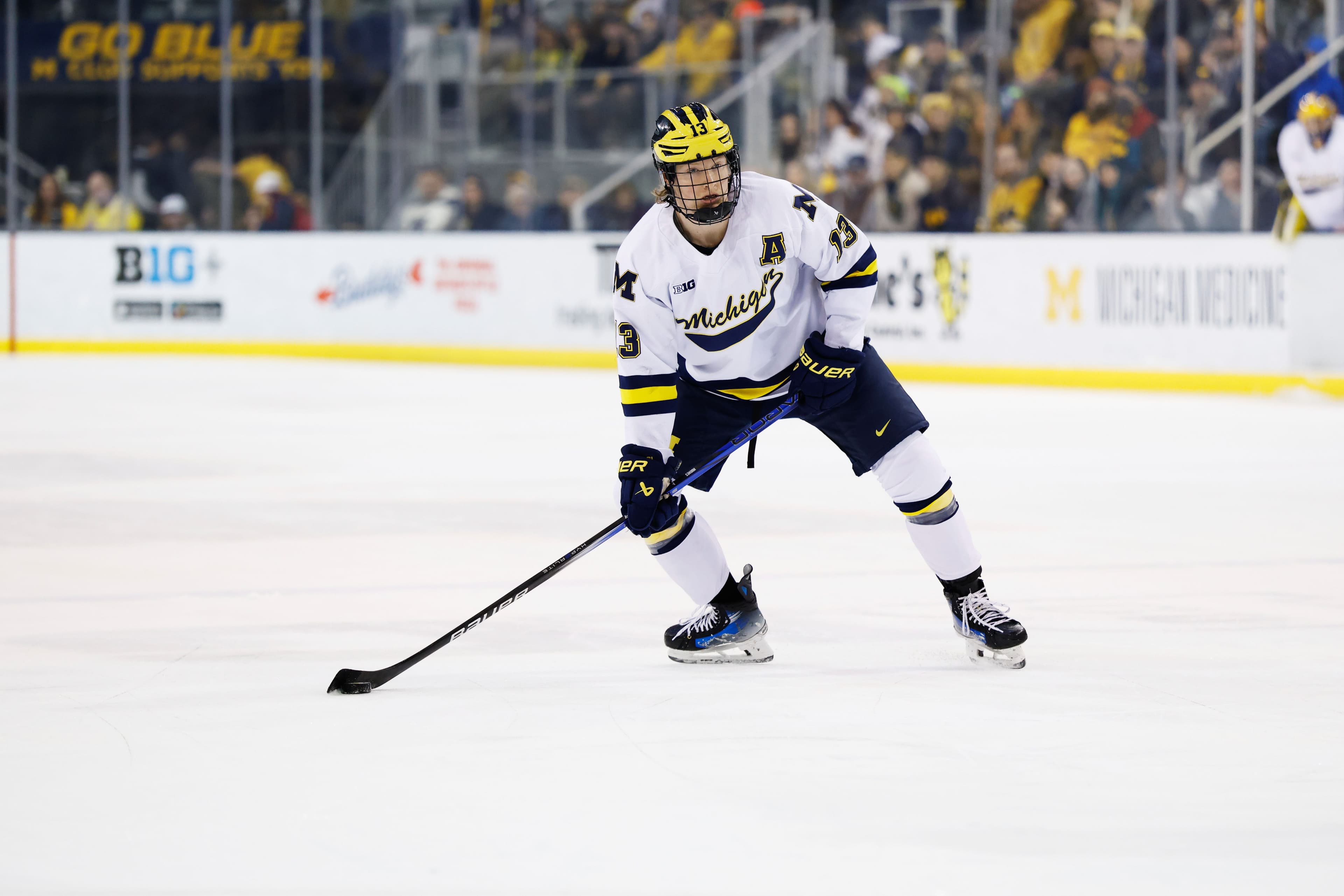 What to know about NCAA Frozen Four: top players, field, schedule, TV