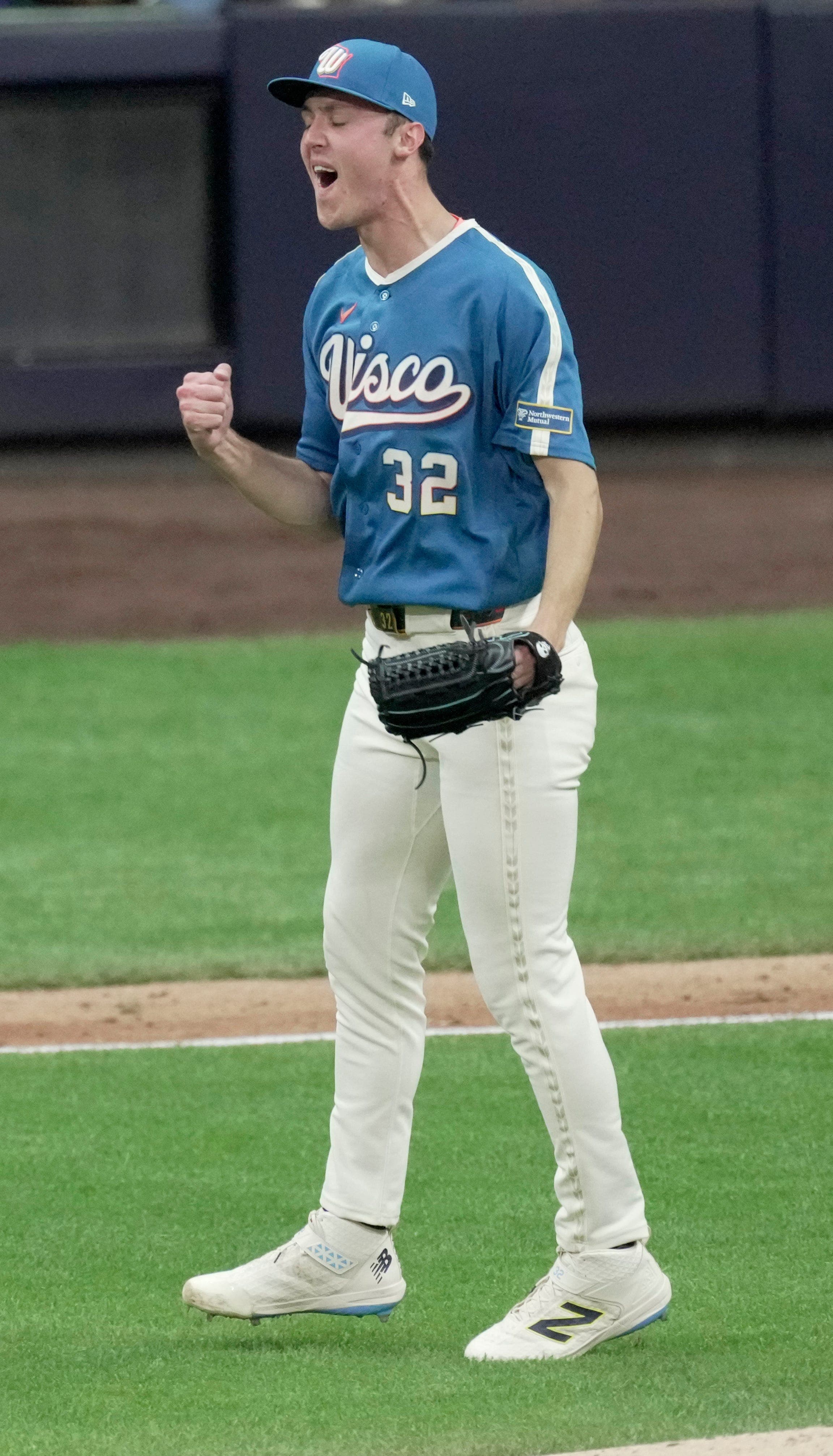 Who are Brewers probable pitchers vs Cubs? Jacob Misiorowski up next