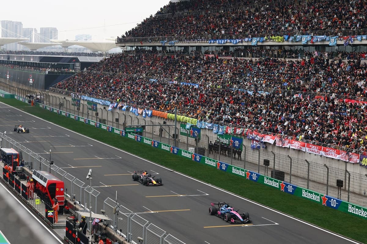 Max Verstappen Faces Tough Title Battle in 2026 F1 Race