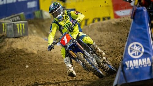 Ken Roczen leads early as he seeks his third straight race