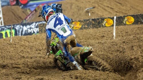 Hunter Lawrence wins Denver Supercross 450 Heat 1 with last-lap pass