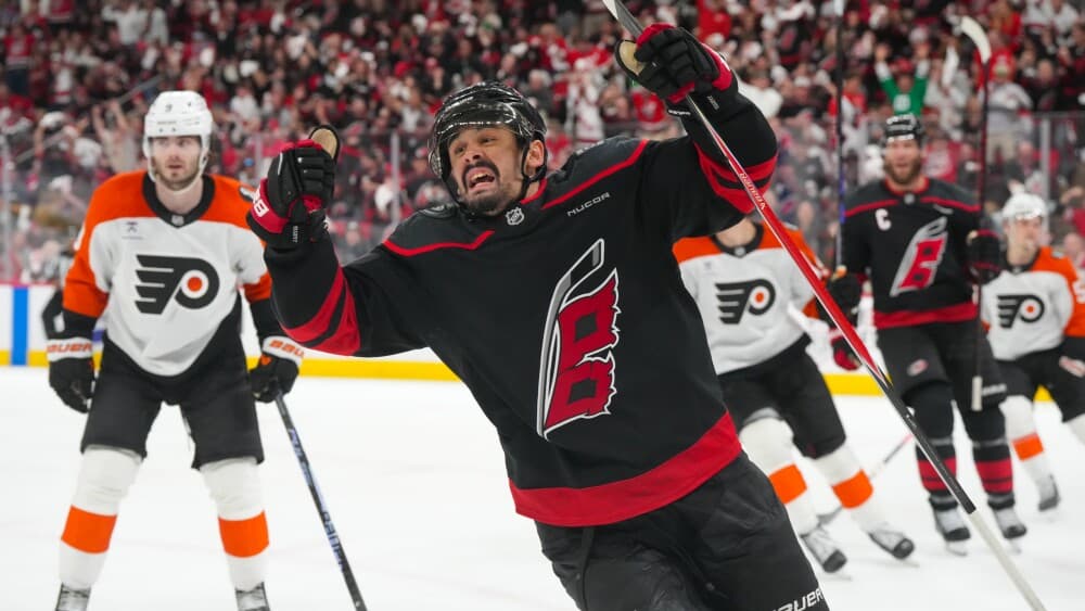Jarvis’ score forces OT in Game 2 of Flyers-Hurricanes 2nd-round series in NHL playoffs