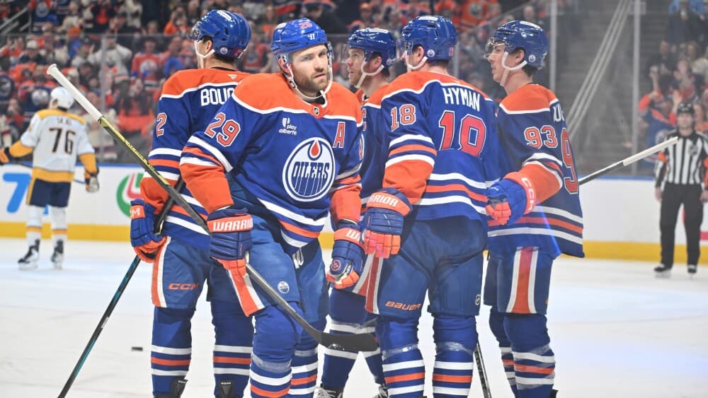 Leon Draisaitl returns to lineup and gets 2 assists to help Oilers beat Ducks in playoff opener