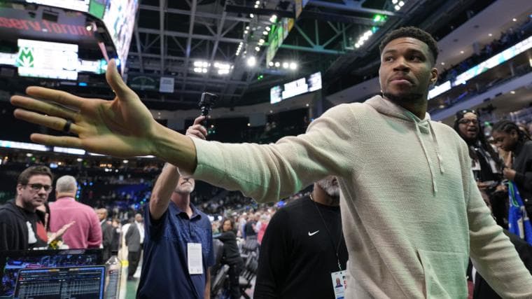 NBA Insider Urges Celtics To Avoid Giannis Antetokounmpo-Jaylen Brown Swap For This Reason