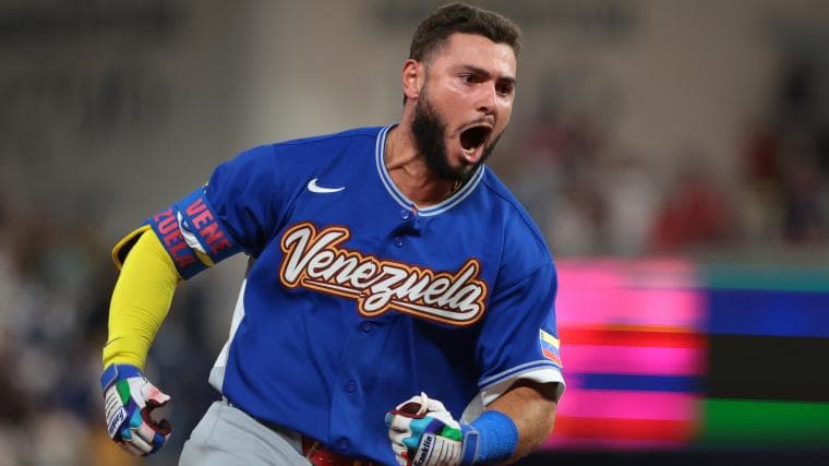 Alex Cora Reportedly Has Wilyer Abreu Prediction That Will Have Red Sox Fans Excited