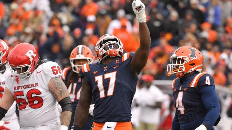 Patriots Rookie Edge Rusher Will Tout Mike Vrabel's Number Year 1