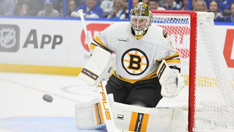 Jeremy Swayman Speaks After Allowing GWG On 'Routine Save'