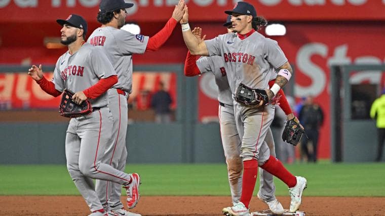 Surging Red Sox Sweep Royals Behind Clutch Homer From Sizzling Slugger