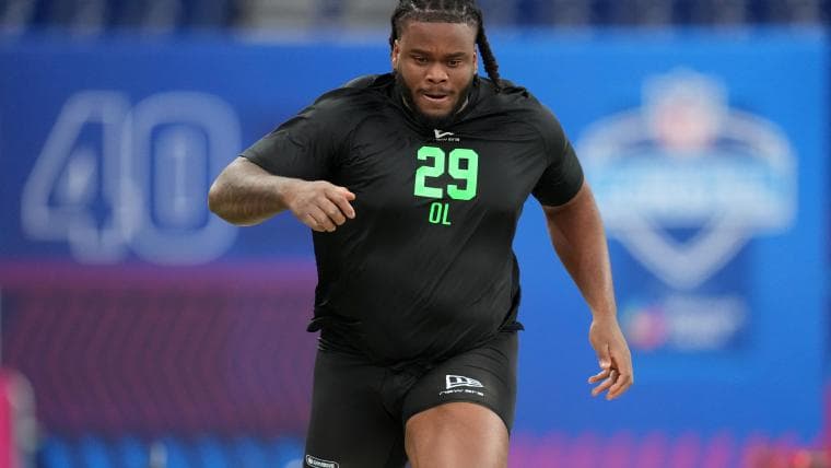 Patriots Predicted To Draft  Big 12 Tackle To Possibly Replace Morgan Moses