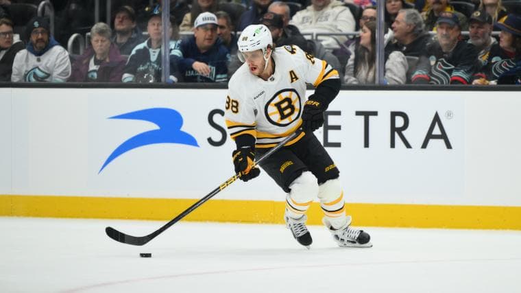 How to Watch Bruins vs. Lightning Tonight: Channel, Live Stream & Start Time for NHL Game