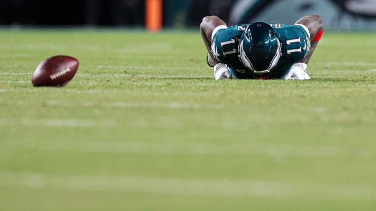 Patriots Fans Get Somewhat Troubling A.J. Brown Trade Update