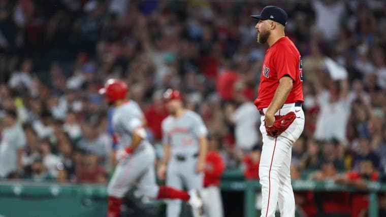 Red Sox Reliever Puts Hand Up After Loss Versus Reds