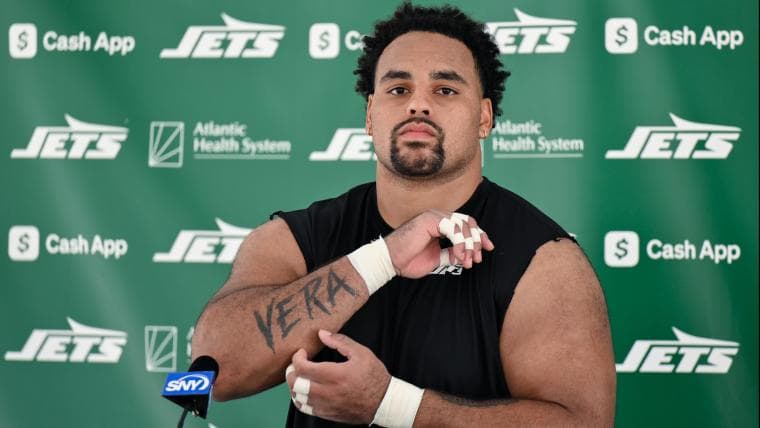 Goal! Manchester United tops Serie A in goal differential, leading 1-0.