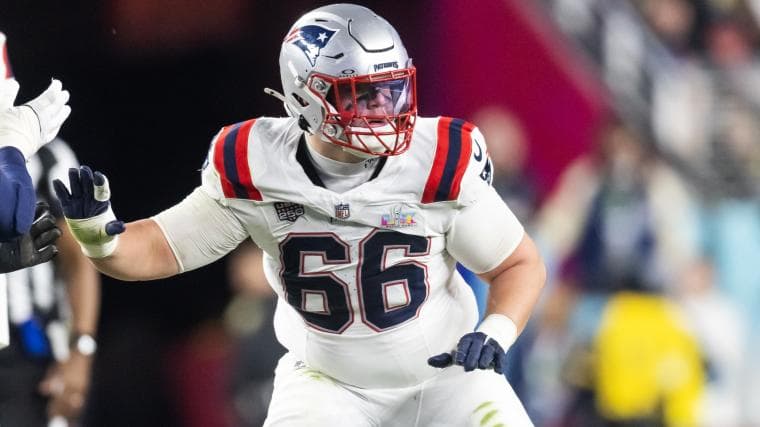 Hall Of Fame Tackle Comes To Patriots Will Campbell's Defense Amid Heavy Criticism