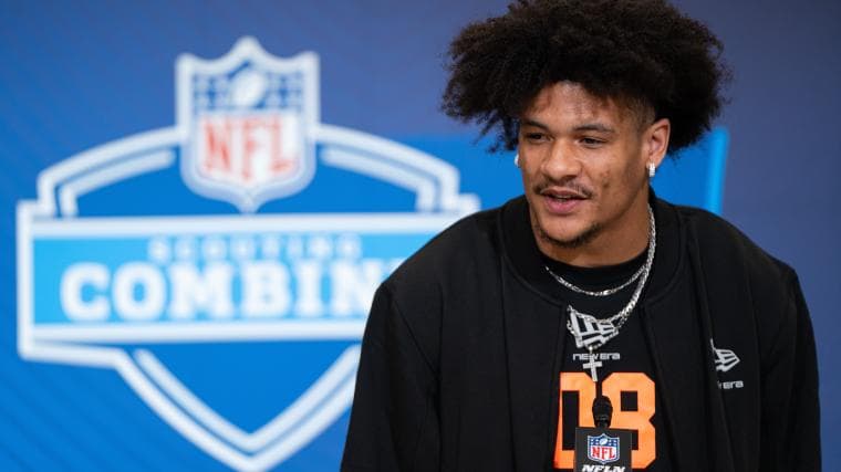 Newly Rewritten Headline: Patrick Mahomes Claims Victory for Chiefs in Heart-Pounding Super Bowl Glory!