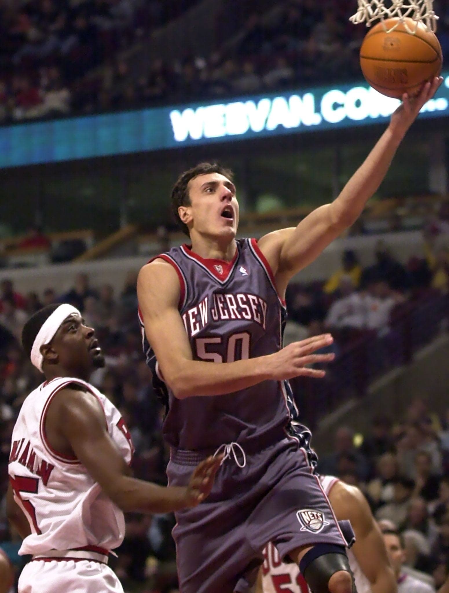 Brooklyn Nets jersey history No. 50 - Vladimir Stepania (2000-01)