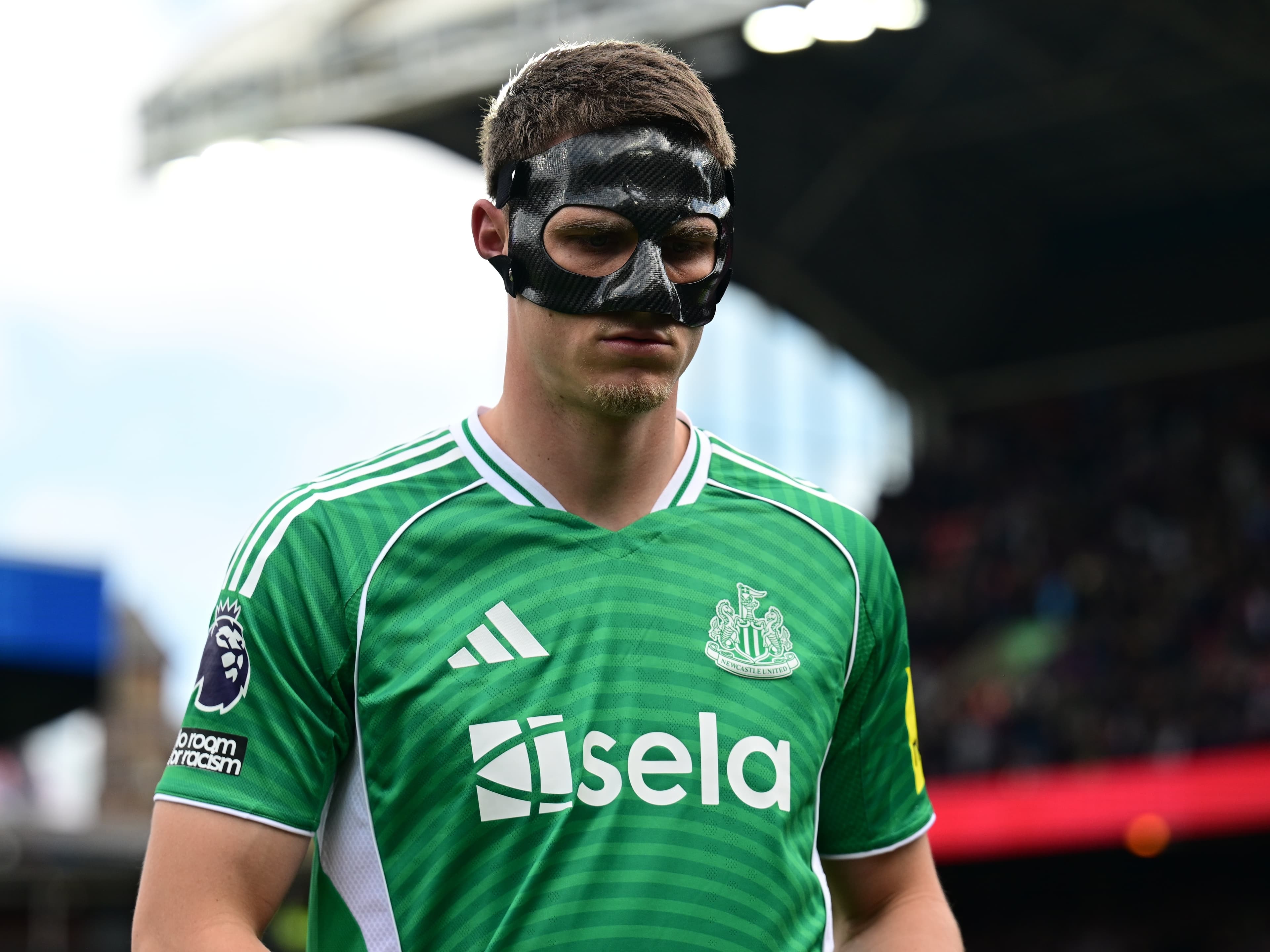 Latest: Crystal Palace 0 Newcastle United 0