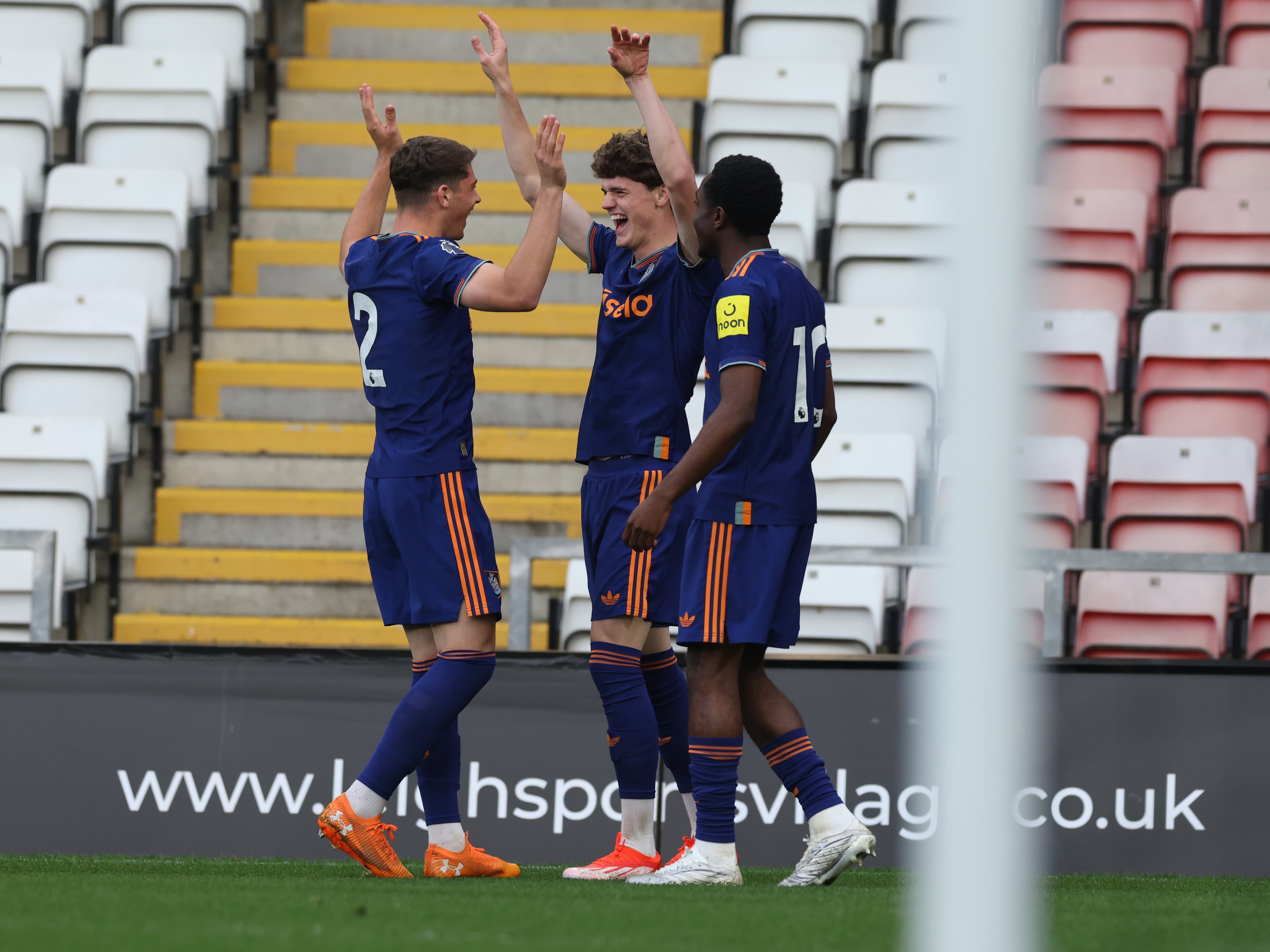 Manchester United Under-21s 1 Newcastle United Under-21s 3