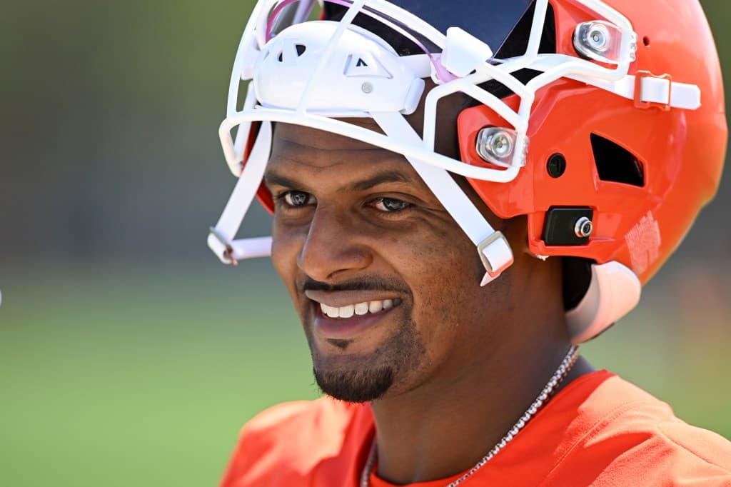 Browns Coach Says Deshaun Watson Has ‘Superpowers’