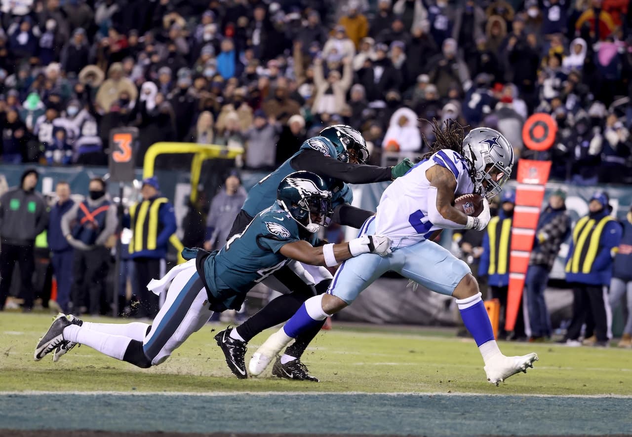 Once-promising Eagles draft pick signs with 8th NFL team