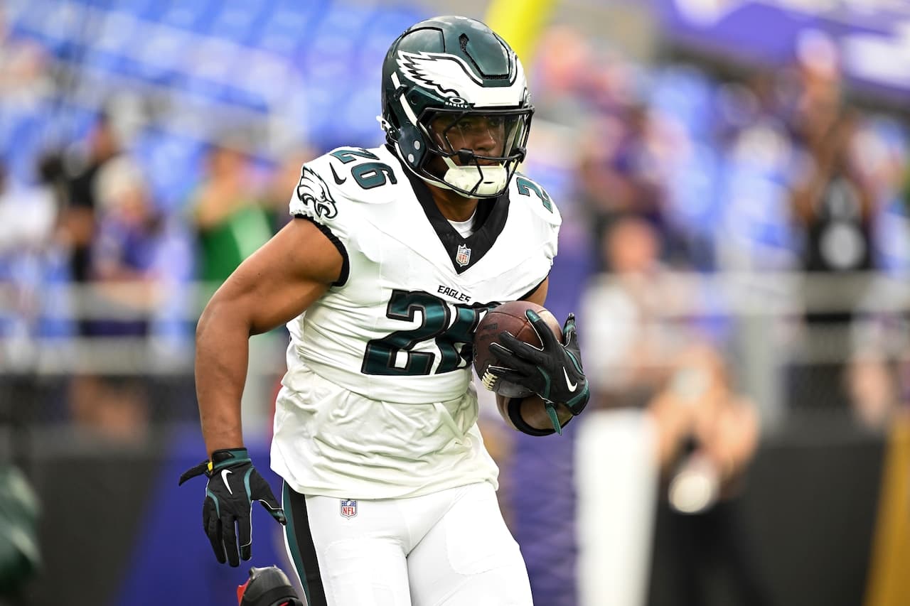 Eagles 53-man roster projection: Philly cuts bait with two recent trade acquisitions