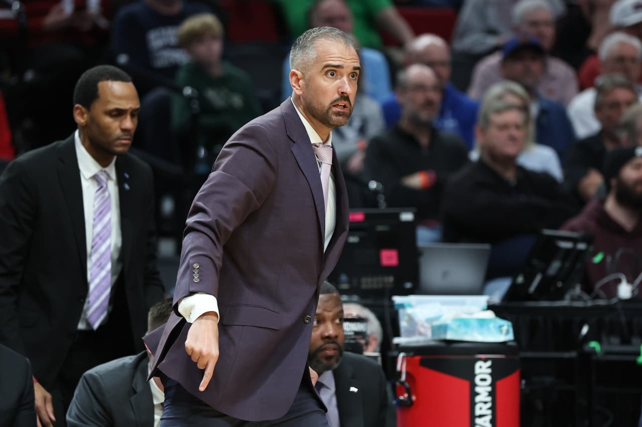 Mid-major coach calls out critics after another 12/5 upset: ‘They said we didn’t play nobody’