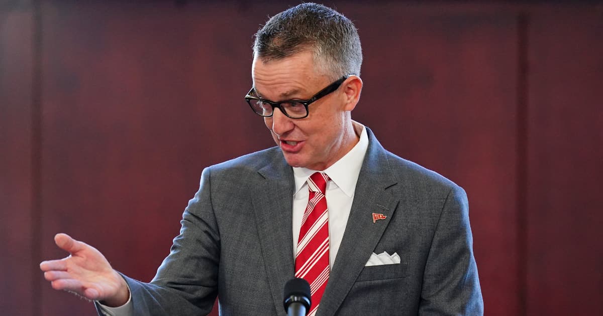 Report: Alabama AD Greg Byrne suggests conferences ban schools that break compensation rules
