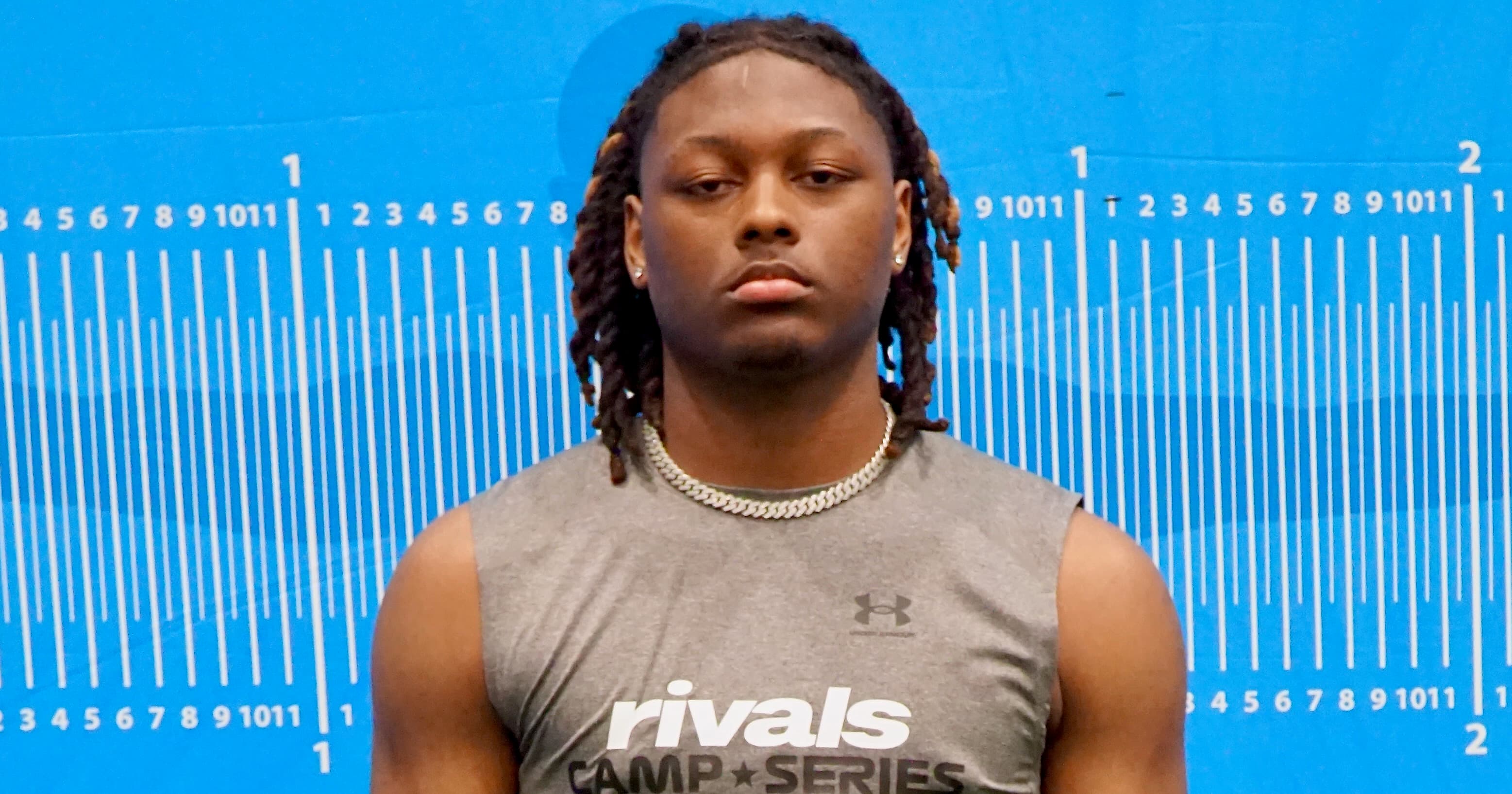 Rivals’ No. 8 DL Xavier Muhammad commits to Michigan